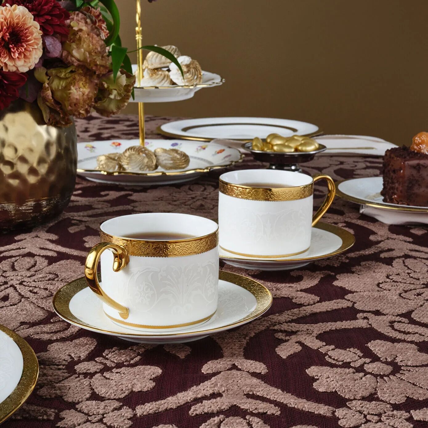 Karaca Royal Bone Victoria 2 Kişilik Çay Fincan Takımı