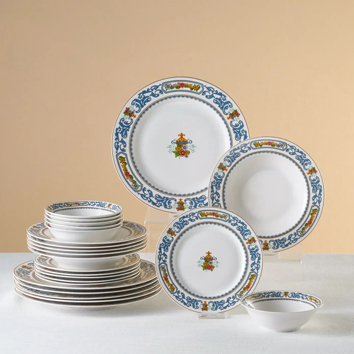 Karaca Forever Bone Vase 24 Parça 6 Kişilik Yemek Takımı