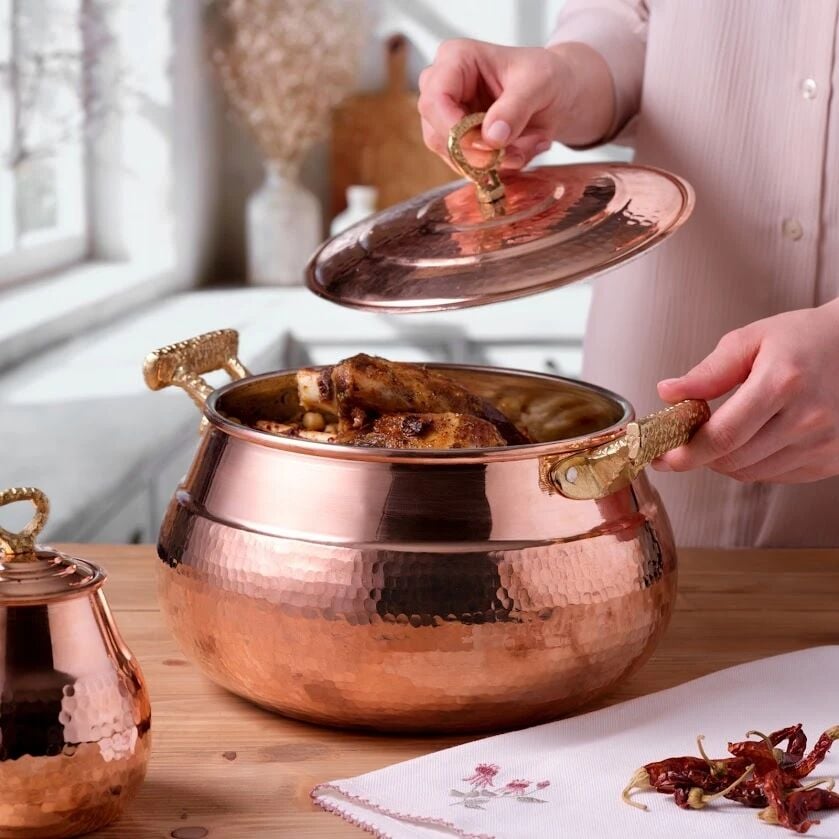 Emsan Göbeklitepe Bakır Güveç Tenceresi 22 Cm