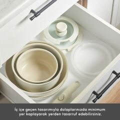 Karaca x Refika Swiss Crystal Almond Cream Easy Clip 9 Parça Tencere Seti