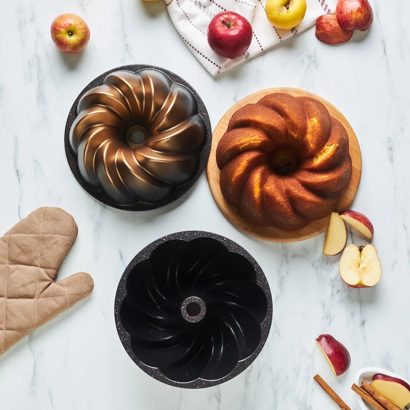 Karaca Nevera Degradeli Döküm Kek Kalıbı Gold 26 Cm