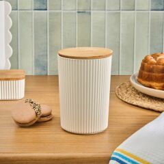 Karaca Massimo Saklama Kabı 0,9 Lt Krem